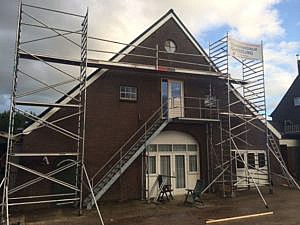 Hardhouten voordeuren